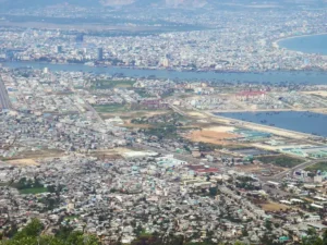 Lãi suất vay mua nhà 2026: bảng ngân hàng và trả góp mỗi tháng