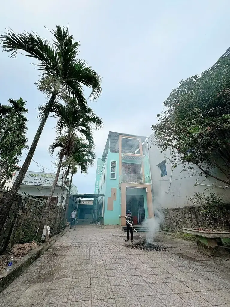 Bán nhà mặt tiền Hùng Vương, Quảng Nam (khu khác) – 461,5 m², 3 tầng, 17,6 tỷ – ảnh 3