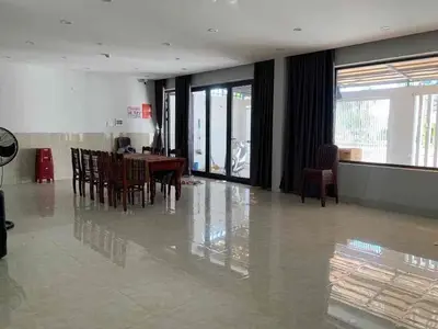 Bán nhà mặt tiền Nguyễn Đình Hoàn, Sơn Trà – 150 m², 4 tầng, 19,5 tỷ – ảnh 3