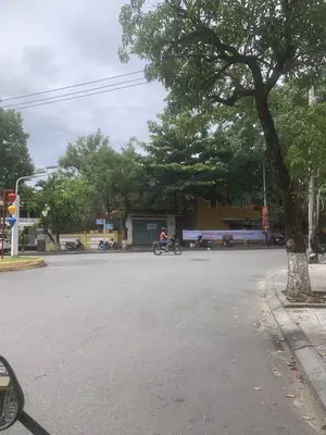 Bán nhà cấp 4 mặt tiền Nguyễn Thị Minh Khai, Hội An – 163 m², 47 tỷ – ảnh 2