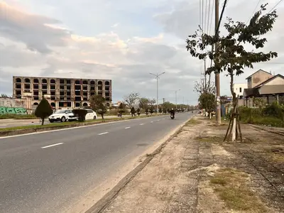 Bán nhà cấp 4 mặt tiền XX Lạc Long Quân, Hội An – 355 m², 22,2 tỷ – ảnh 2