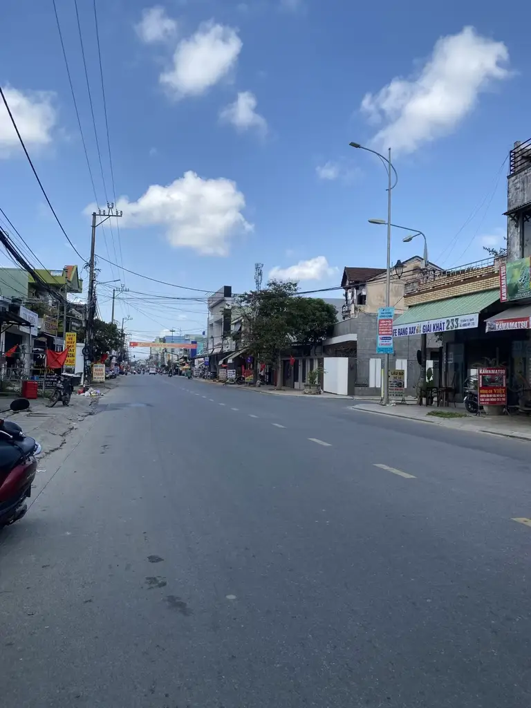 Bán nhà mặt tiền Trần Nhân Tông, Quảng Nam (khu khác) – 307 m², 2 tầng, 8,9 tỷ – ảnh 3