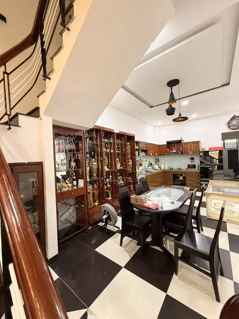 Bán nhà mặt tiền Nguyễn Thành Ý, Hải Châu – 107 m², 3 tầng, 10,9 tỷ – ảnh 5