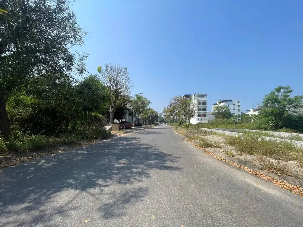 Bán đất mặt tiền Làng Đại Học, Quảng Nam (khu khác) – 204 m², 8,8 tỷ – ảnh 2