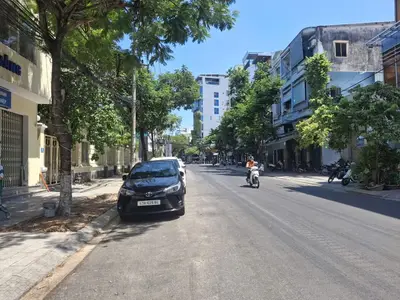 Bán đất mặt tiền Phan Châu Trinh, Hải Châu – 370 m², 93 tỷ