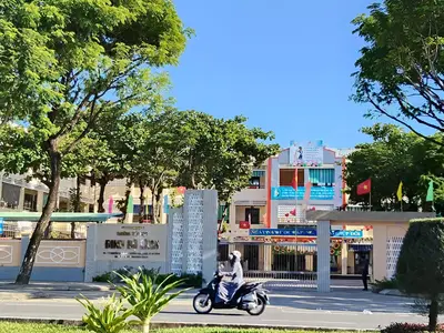 Bán nhà mặt tiền Nguyễn Tất Thành, Hải Châu – 125 m², 3 tầng, 18,8 tỷ – ảnh 9