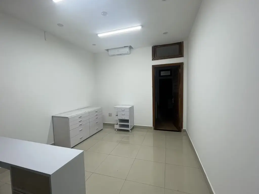 Bán nhà mặt tiền Lê Đình Lý (A+B, Thanh Khê – 230 m², 3 tầng, 48 tỷ – ảnh 3
