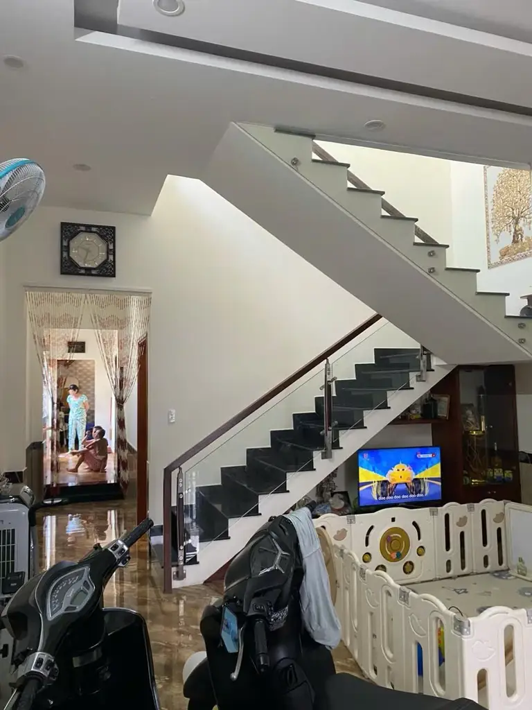 Bán nhà Kiệt Núi Thành, Hải Châu – 102 m², 2 tầng, 7,95 tỷ – ảnh 5