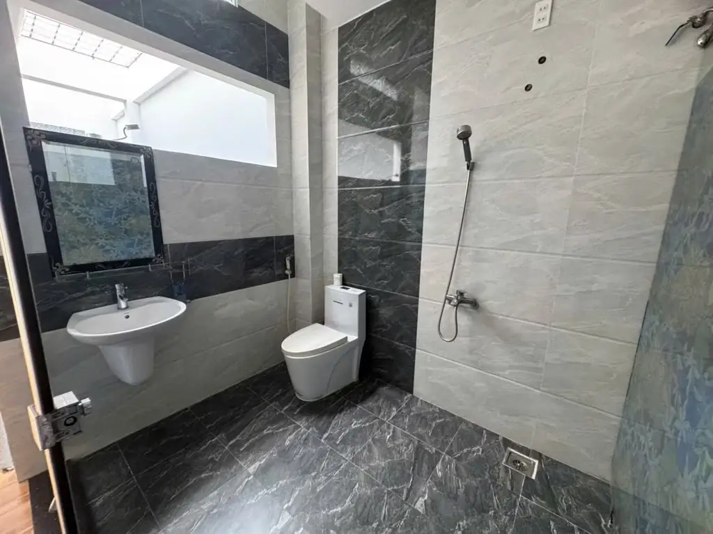 Bán nhà mặt tiền Núi Thành, Hải Châu – 159 m², 3 tầng, 23 tỷ – ảnh 4