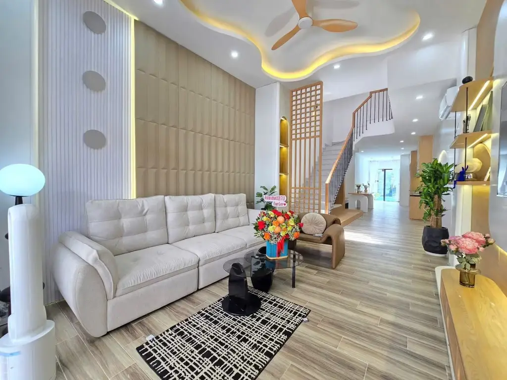 Bán nhà mặt tiền Chính Hữu, Sơn Trà – 90,4 m², 4 tầng, 13,3 tỷ – ảnh 2