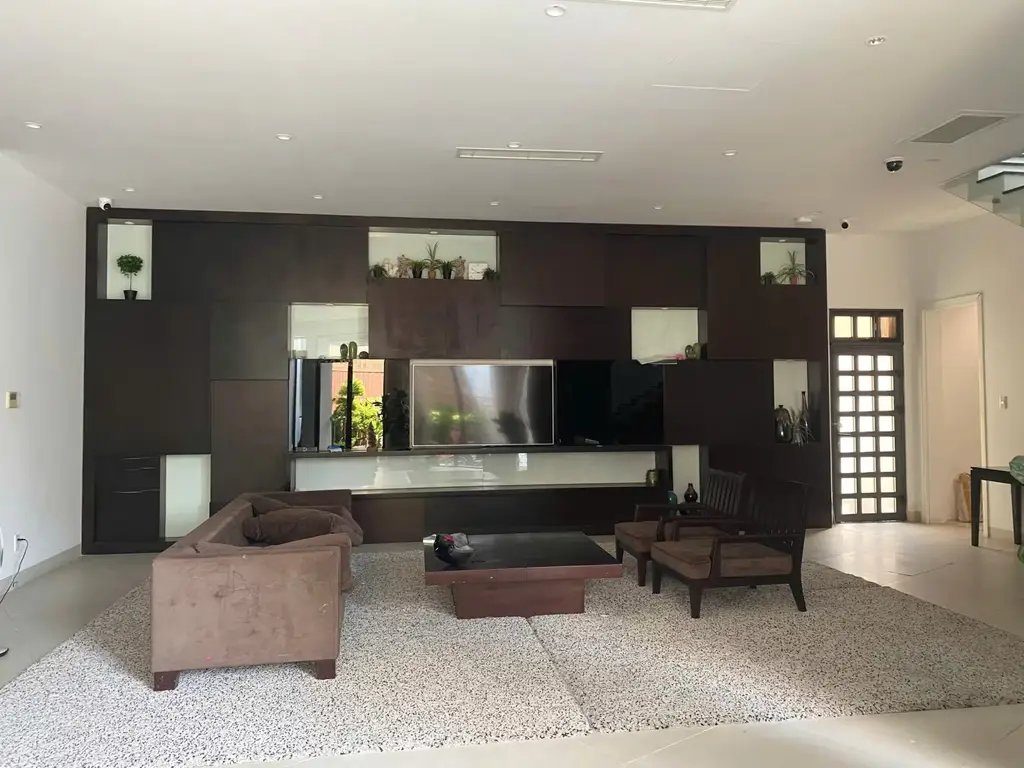 Bán nhà mặt tiền Lê Hồng Phong, Hải Châu – 271 m², 3 tầng, 35 tỷ – ảnh 2