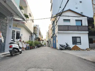 Bán nhà mặt tiền Núi Thành, Hải Châu – 28 m², 3 tầng, 4,5 tỷ