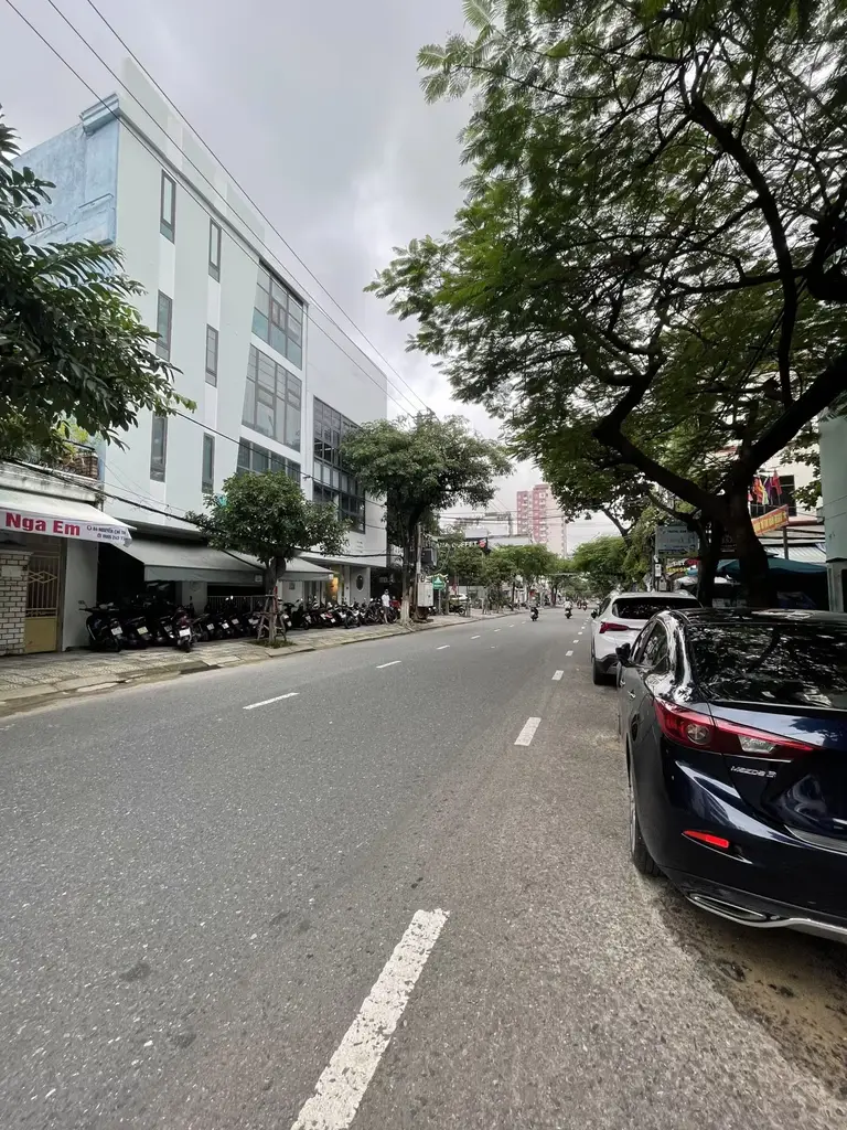 Bán nhà Nguyễn Chí Thanh, Hải Châu – 106 m², 3 tầng, 16 tỷ – ảnh 2