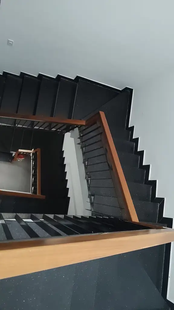 Bán nhà mặt tiền Phù Đổng, Cẩm Lệ – 154 m², 3 tầng, 9,9 tỷ – ảnh 2