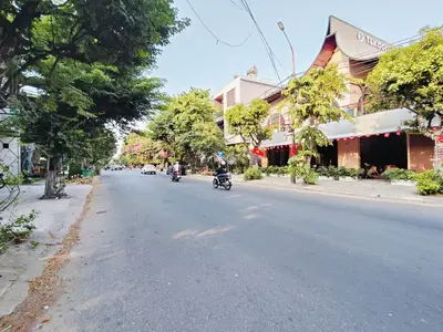Bán nhà mặt tiền Hồ Tùng Mậu, Liên Chiểu – 105 m², 2,5 tầng, 17,9 tỷ