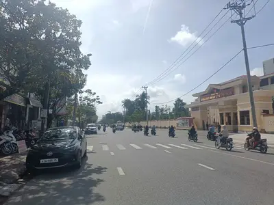 Bán nhà mặt tiền Núi Thành, Hải Châu – 570 m², 1 tầng, 75 tỷ