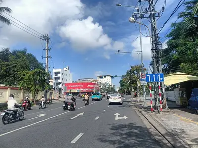 Bán nhà mặt tiền Núi Thành, Hải Châu – 570 m², 1 tầng, 75 tỷ – ảnh 2