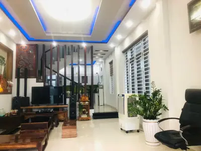 Bán nhà mặt tiền Thế Lữ, Sơn Trà – 93 m², 3 tầng, 10,8 tỷ – ảnh 3