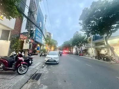 Bán nhà Tiểu La, Hải Châu – 102 m², 4,5 tầng, 19,5 tỷ – ảnh 7
