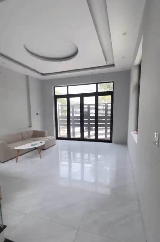 Bán nhà mặt tiền Cách Mạng Tháng 8, Cẩm Lệ – 240 m², 2 tầng, 16 tỷ – ảnh 2