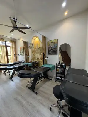 Bán nhà mặt tiền Đầm Rong, Hải Châu – 48 m², 3 tầng, 6,1 tỷ – ảnh 2