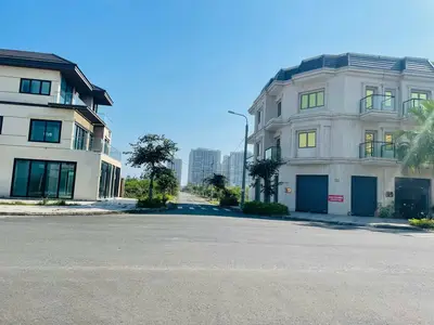 Bán đất mặt tiền Khu đô thị xanh Bàu Tràm Lakeside, Liên Chiểu – 300 m², 10,6 tỷ