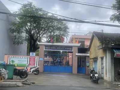 Bán nhà mặt tiền Nguyễn Phan Vinh, Sơn Trà – 136,7 m², 3 tầng, 12 tỷ – ảnh 3