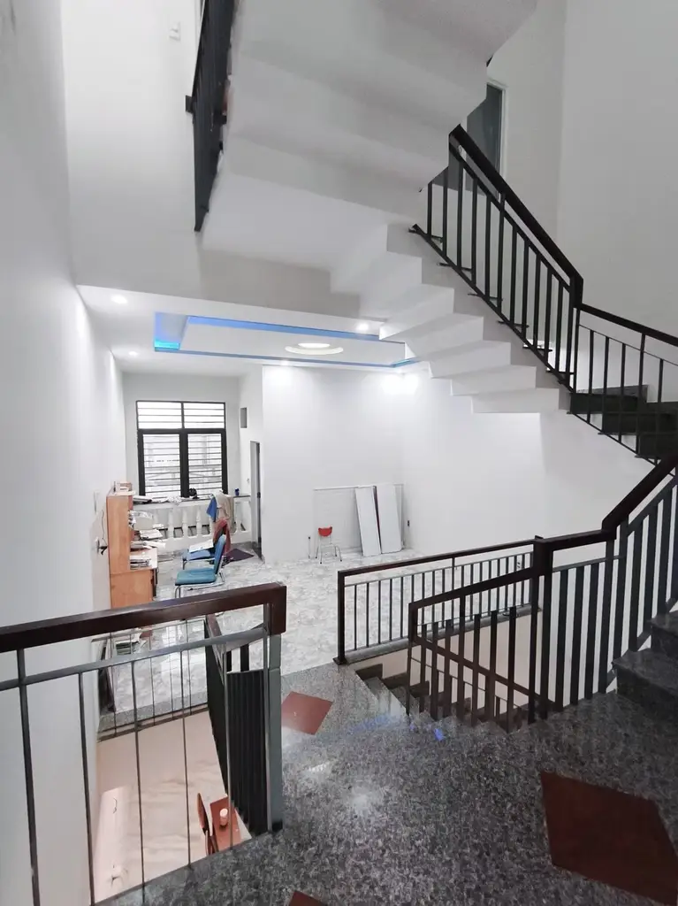 Bán nhà Hòa Xuân, Cẩm Lệ – 90 m², 3 tầng, 3,1 tỷ – ảnh 2
