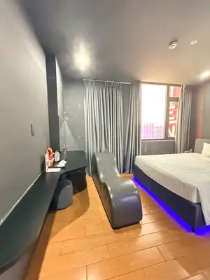 Bán nhà mặt tiền Đường 2 Tháng 9, Hải Châu – 112,5 m², 6 tầng, 25,1 tỷ