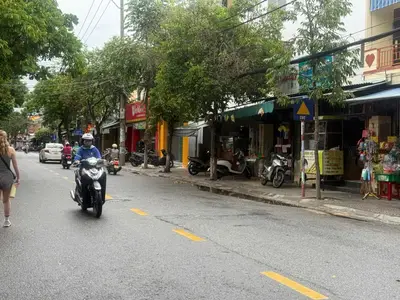 Bán đất mặt tiền Hùng Vương, Hội An – 121,5 m², 9 tỷ – ảnh 2