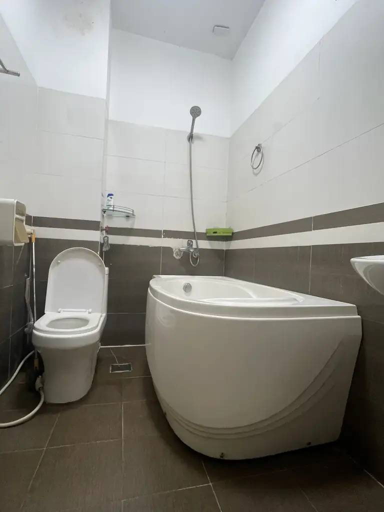 Bán nhà Lê Hồng Phong, Hải Châu – 55 m², 3 tầng, 9,7 tỷ – ảnh 2