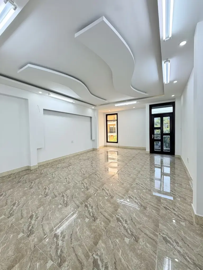 Bán nhà mặt tiền Nguyễn Xí, Liên Chiểu – 100 m², 4 tầng, 9,9 tỷ – ảnh 3