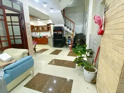 Bán nhà Kiệt Đinh Tiên Hoàng, Hải Châu – 105,3 m², 3 tầng, 5,6 tỷ – ảnh 2