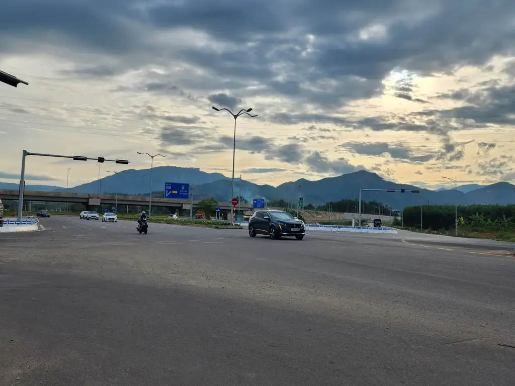 Bán đất Phú Thượng Phường Hòa Khánh, Liên Chiểu – 200 m², 2,35 tỷ – ảnh 2