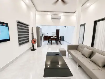 Bán nhà mặt tiền Hoàng Bình Chính, Ngũ Hành Sơn – 160,6 m², 2 tầng, 13,5 tỷ