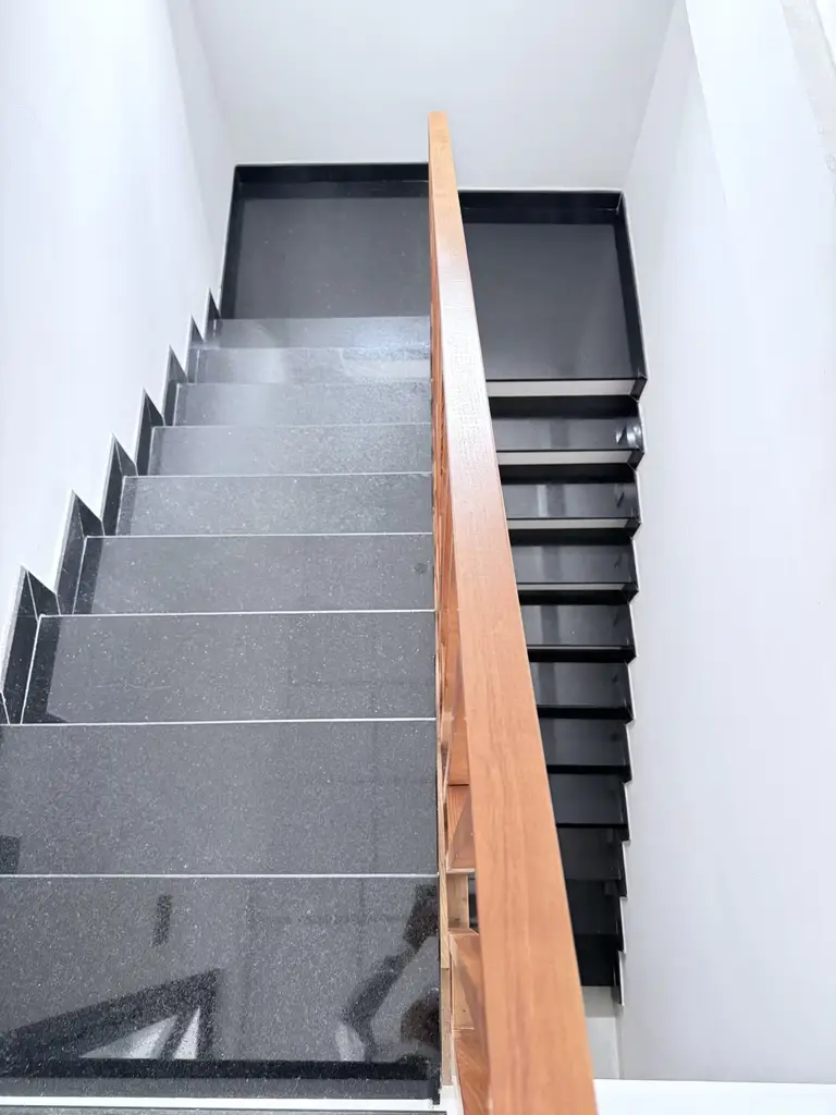 Bán nhà mặt tiền Thi Sách, Hải Châu – 59 m², 3,5 tầng, 9,65 tỷ – ảnh 4