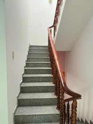 Bán nhà Kiệt Nguyễn Đình Tứ, Cẩm Lệ – 100 m², 3 tầng, 5,7 tỷ – ảnh 2