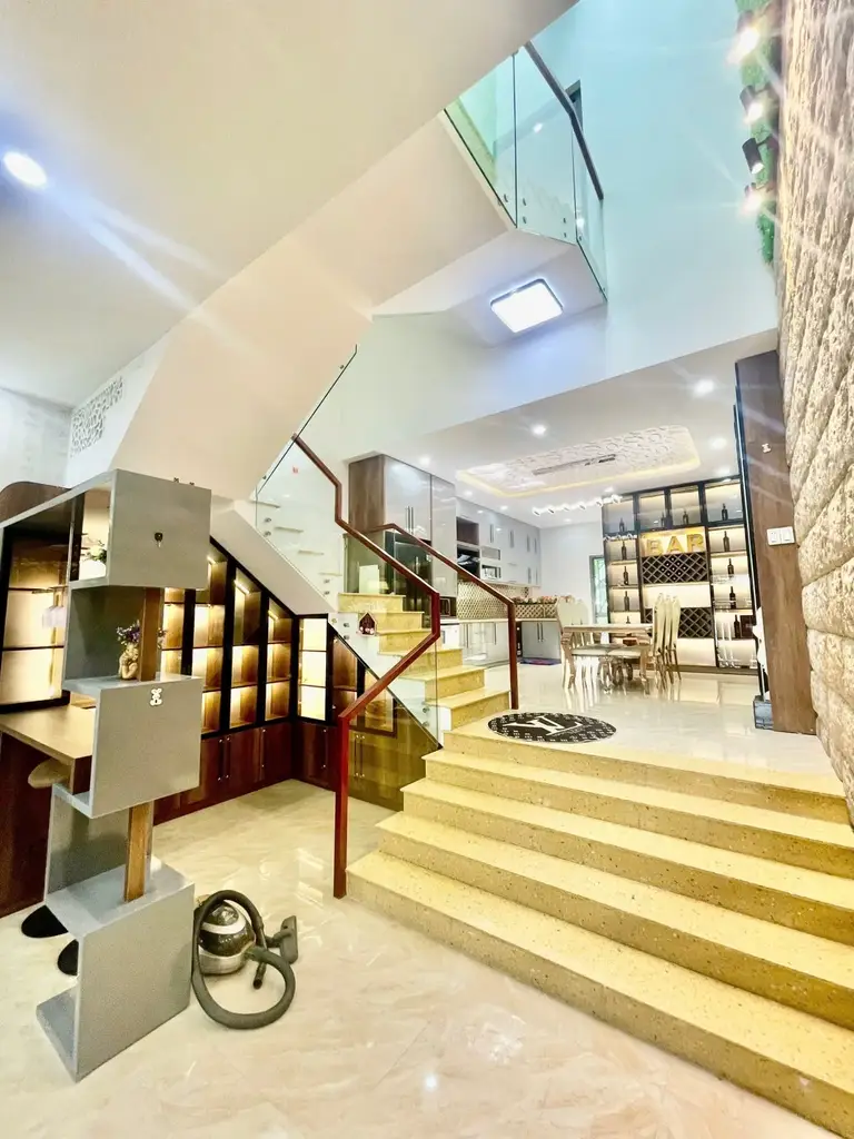 Bán nhà mặt tiền Đậu Quang Lĩnh, Cẩm Lệ – 100 m², 3 tầng, 8,4 tỷ – ảnh 2